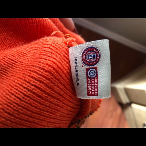 Miami Hurricanes Beanie/ Skullcap/ Hat - Picture 2 of 3